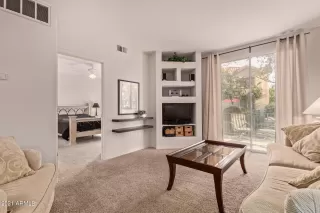 Photo #5: 6330127 Listing 