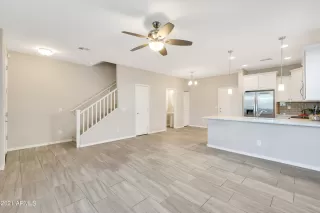 Photo #1: 6330142 Listing 