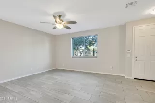 Photo #5: 6330142 Listing 