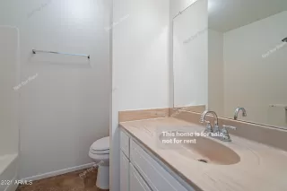 Photo #5: 6330272 Listing