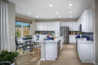 Photo #1: 6330314 Listing 