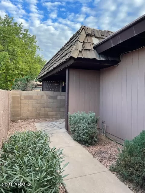 MLS: 6330319 Condo For Sale