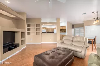 Photo #3: 6330342 Listing 