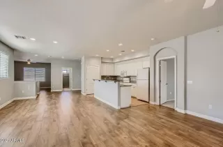 Photo #1: 6330454 Listing