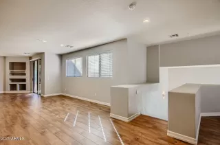 Photo #3: 6330454 Listing