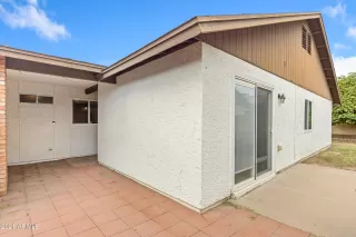 Photo #6: 6330492 Listing