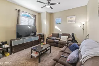 Photo #6: 6330593 Listing