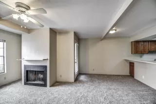 Photo #6: 6330629 Listing