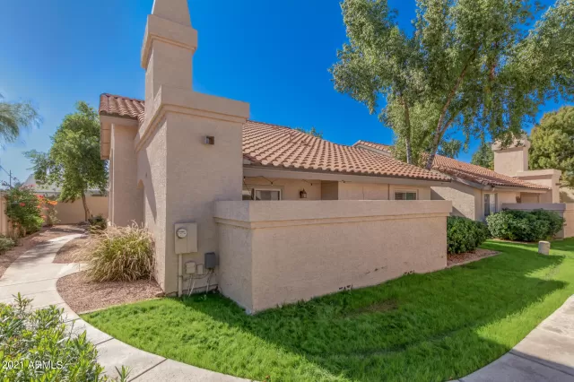 MLS: 6330671 Condo For Sale