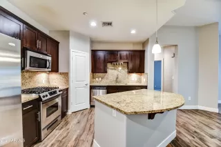 Photo #4: 6330763 Listing 