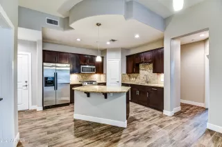 Photo #5: 6330763 Listing 