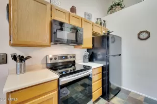 Photo #5: 6330849 Listing