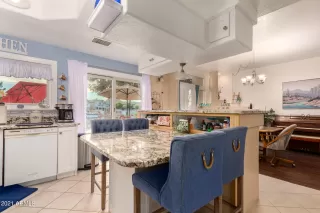 Photo #1: 6330932 Listing 