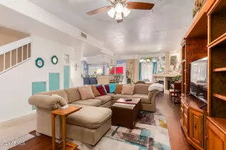 Photo #6: 6330932 Listing 