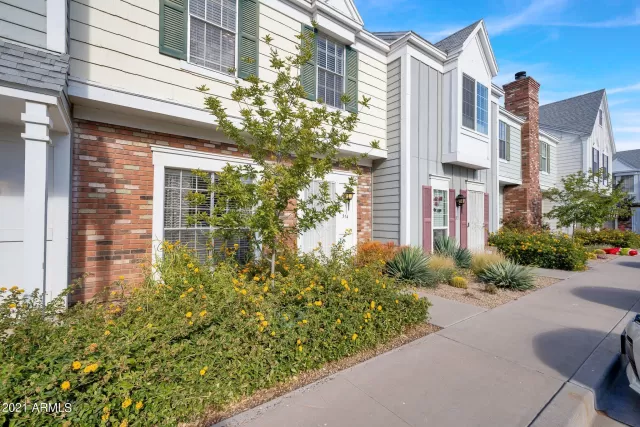 MLS: 6330938 Condo For Sale