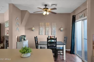 Photo #6: 6330938 Listing