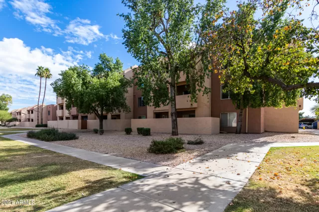 MLS: 6331037 Condo For Sale