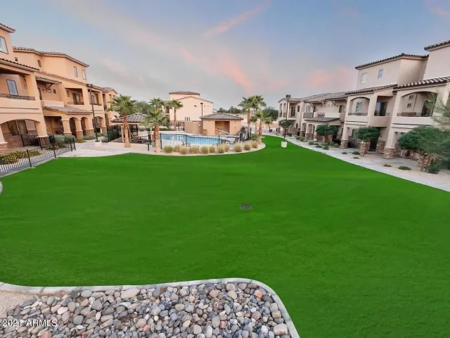 MLS: 6331043 Condo For Sale