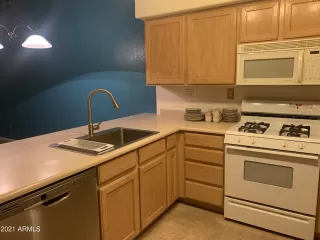 Photo #4: 6331067 Listing