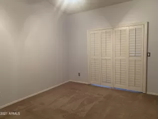 Photo #6: 6331067 Listing