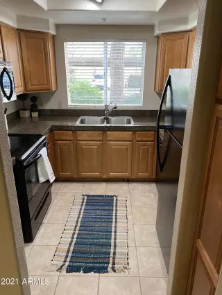 Photo #2: 6331087 Listing