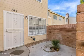 Photo #2: 6331185 Listing