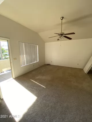 Photo #5: 6331441 Listing