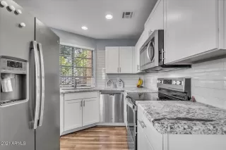 Photo #2: 6331487 Listing 