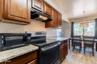 Photo #1: 6331698 Listing