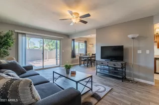 Photo #3: 6331698 Listing