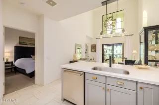 Photo #3: 6331749 Listing 