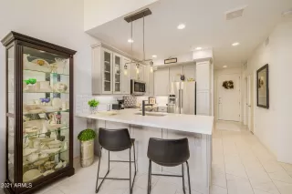 Photo #4: 6331749 Listing 
