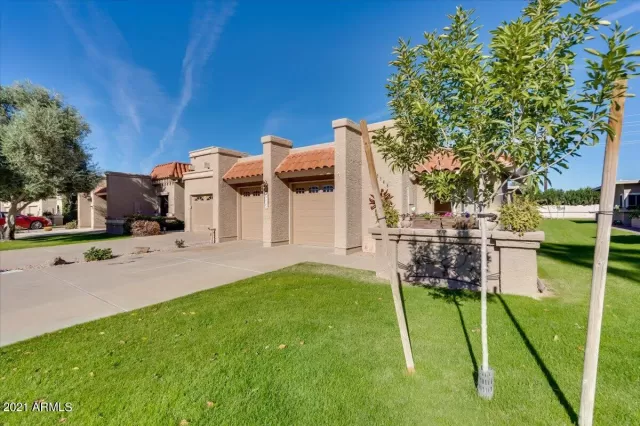 MLS: 6331756 Condo For Sale