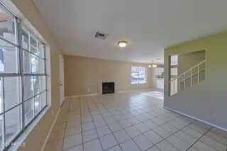 Photo #2: 6331783 Listing