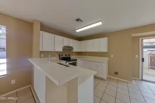 Photo #3: 6331783 Listing