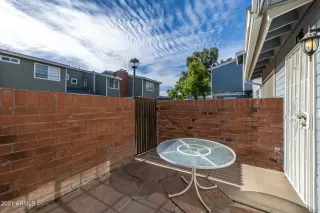 Photo #3: 6331903 Listing 