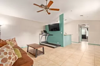 Photo #4: 6332001 Listing