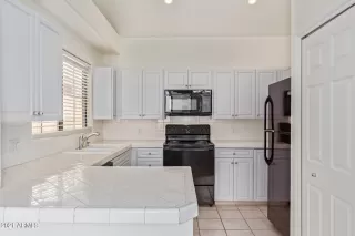 Photo #3: 6332077 Listing 