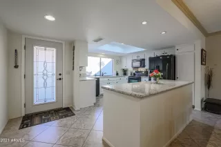 Photo #3: 6332178 Listing