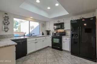 Photo #4: 6332178 Listing