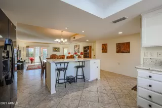 Photo #6: 6332178 Listing