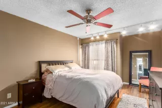 Photo #6: 6332461 Listing