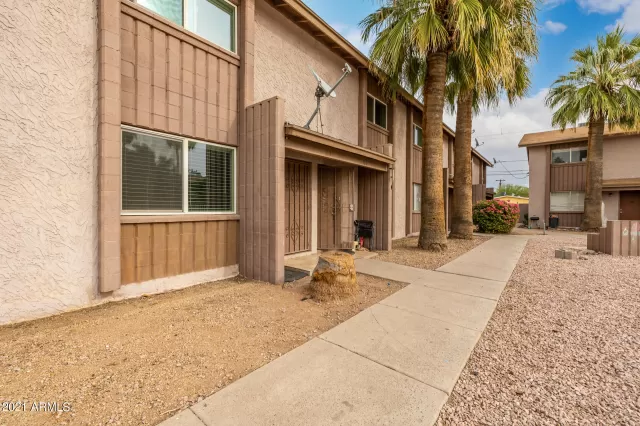 MLS: 6332642 Condo For Sale