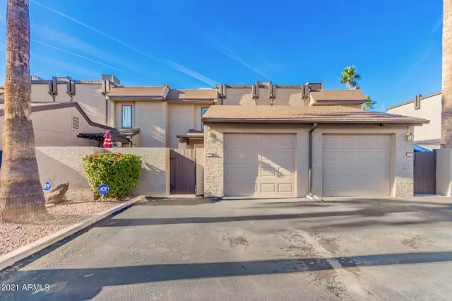 MLS: 6332815 Condo For Sale