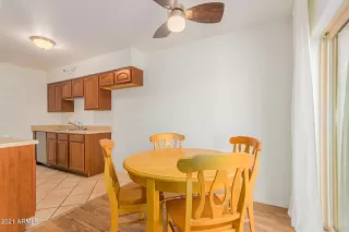 Photo #5: 6332815 Listing