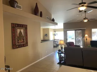 Photo #4: 6332888 Listing