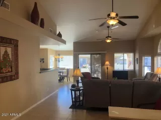 Photo #5: 6332888 Listing