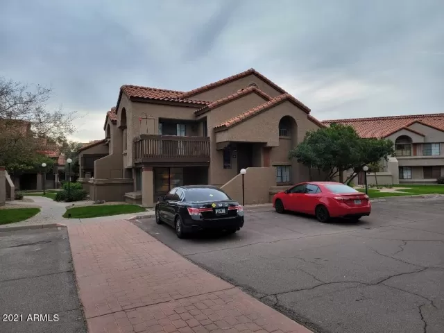 MLS: 6333014 Condo For Sale