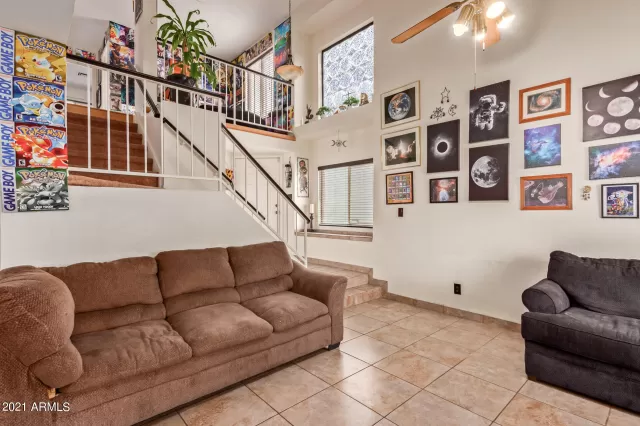 MLS: 6333123 Condo For Sale