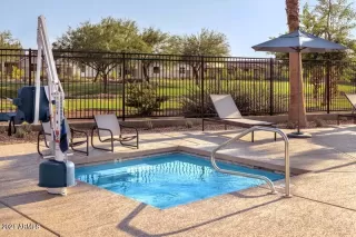 Photo #5: 6333354 Listing